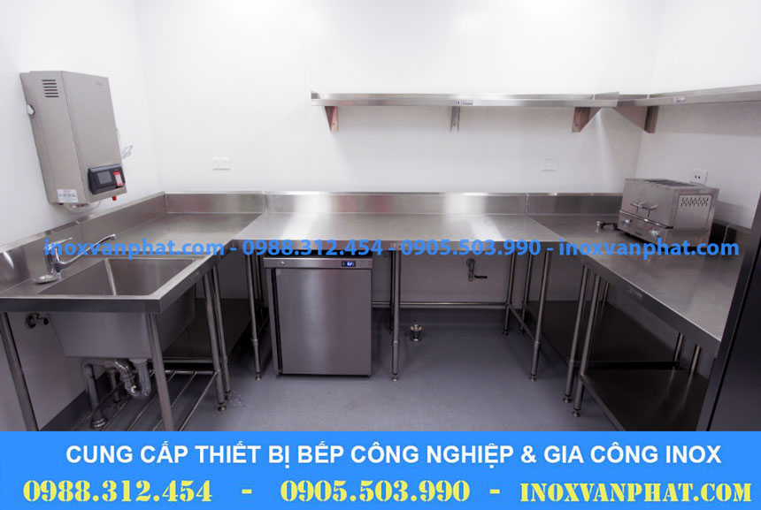 Bếp công nghiệp