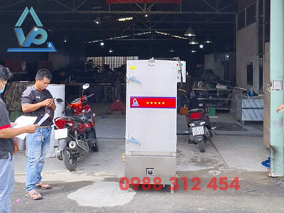 mua-tu-nau-com-cong-nghiep-bang-dien-o-dau-chat-luong-gia-tot-11